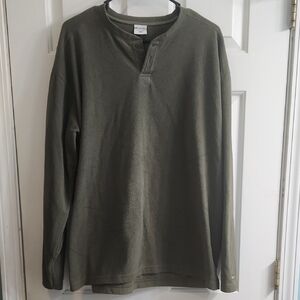 Columbia Olive Long Sleeve Henley Shirt Size XL